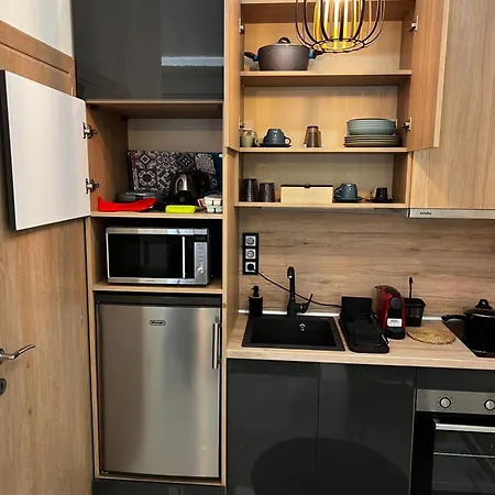 Elnef 테살로니키